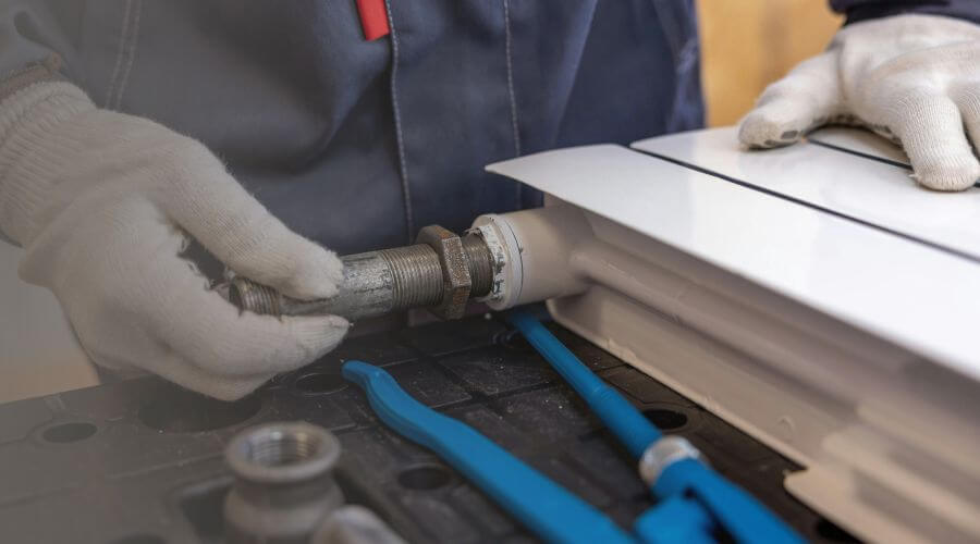 Burst pipe repair in Thermopolis, WY